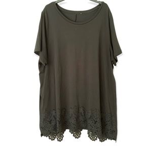 Plus Sized Lace Trim Flowy Tshirt